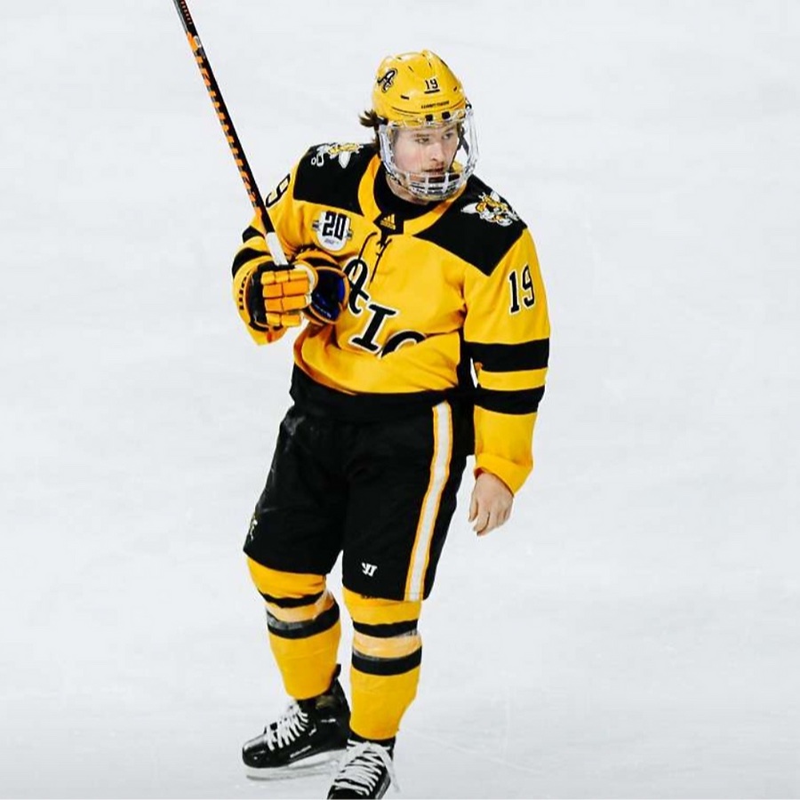 ABG Elite Skills instructor Jordan Biro playing NCAA Division I hockey for the AIC YellowJackets.